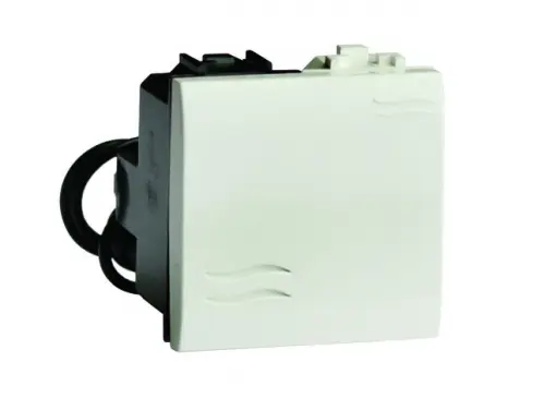 vyklyuchatel-dkc-76002bl
